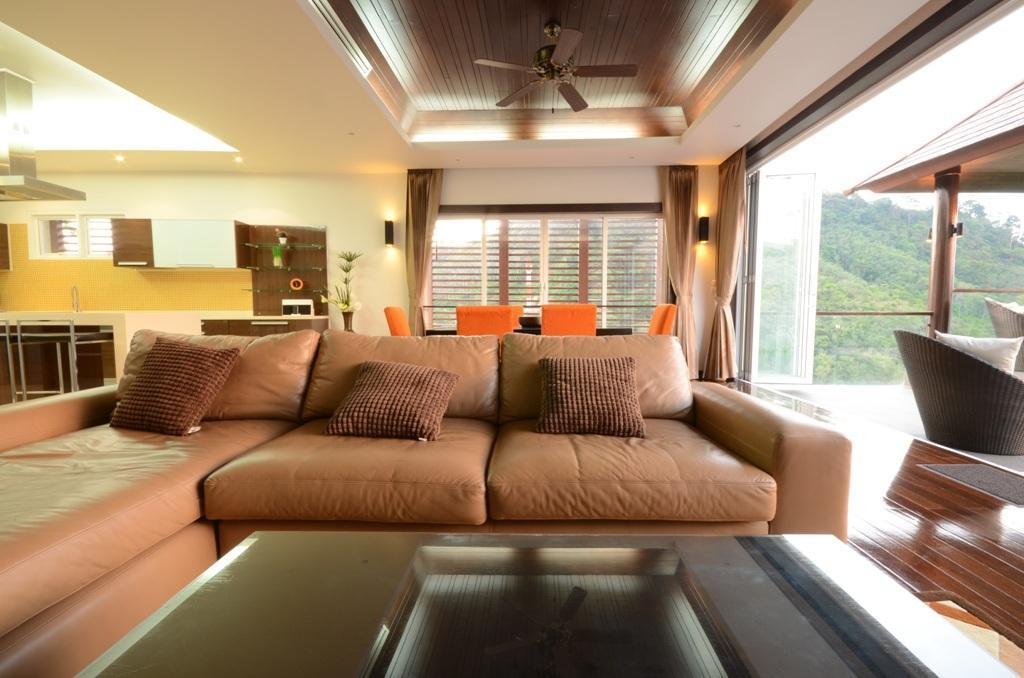 Aw One Patong Villa Buitenkant foto